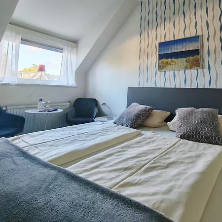 Schweizerhaus 2*