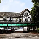 Schweizerhaus 2*