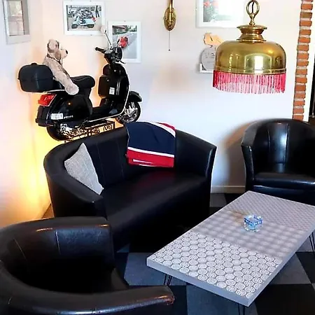 Schweizerhaus Hotel 2*