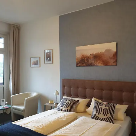 Hotel Schweizerhaus 2*