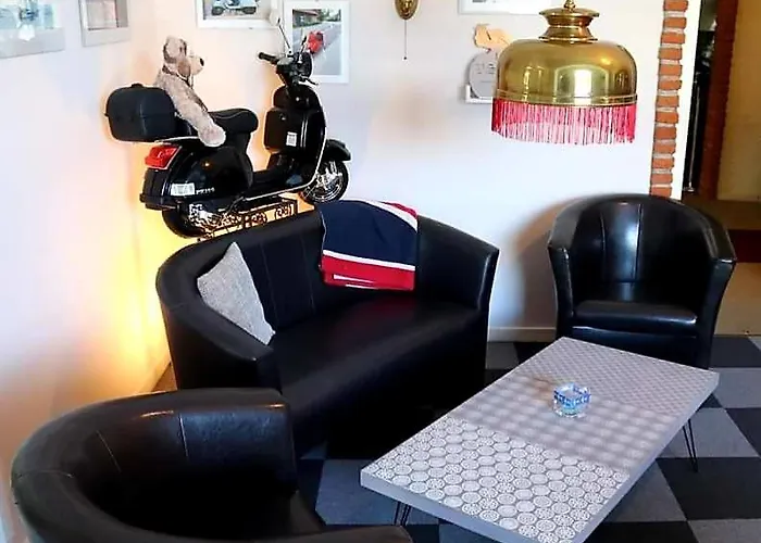 Schweizerhaus فندق 2*