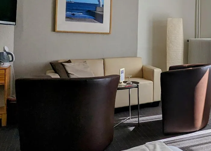 Hotel Schweizerhaus 2*