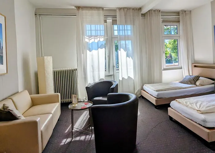 Schweizerhaus 2* Lübeck