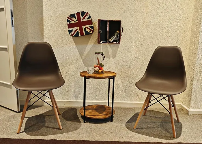 Schweizerhaus فندق لوبيك